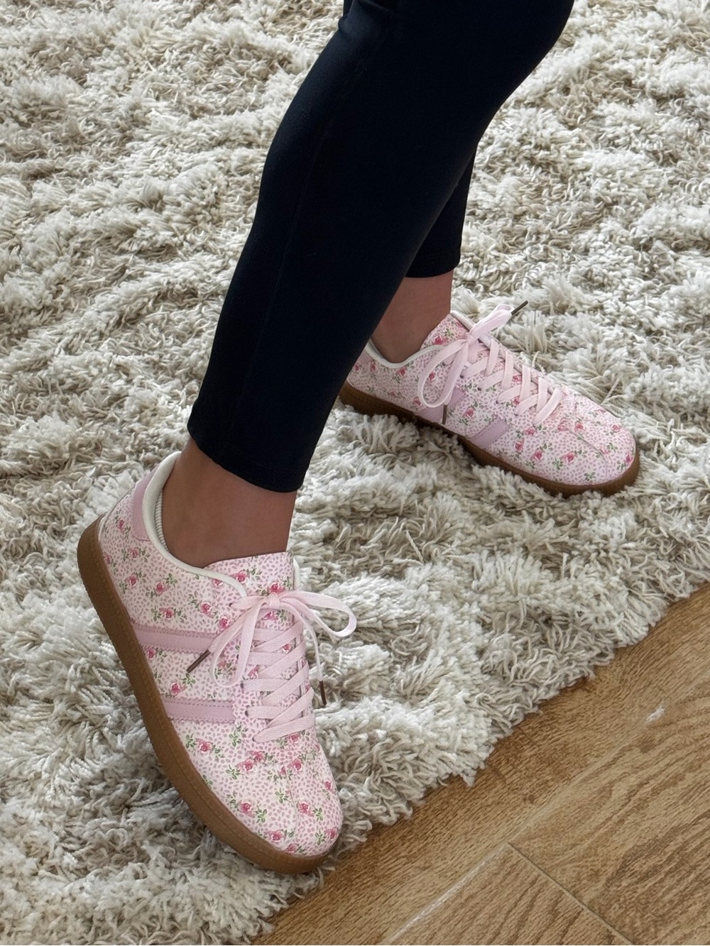 Women’s Pink Floral Lace-Up Sneakers